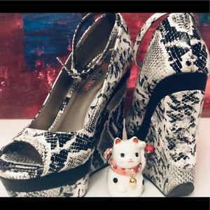 Just Fab Leather Snake Print Platform Wedge